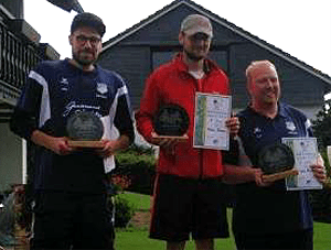 Die Open-Sieger der Bad Fredeburg Open: 1. Dennis Possen (M.), 2. Lukas Meier (l.) und 3. Sven Heiken.